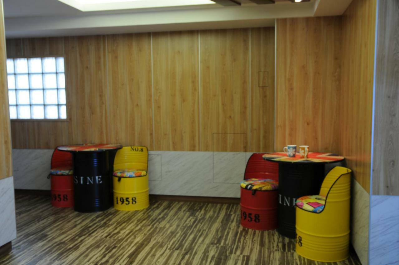 Sung Tai Hotel Kaohsiung Dış mekan fotoğraf