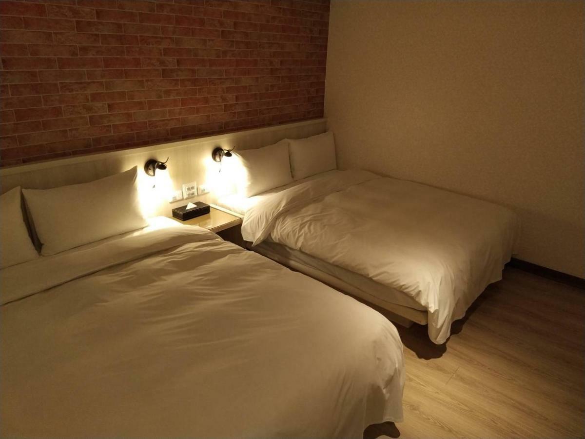 Sung Tai Hotel Kaohsiung Dış mekan fotoğraf