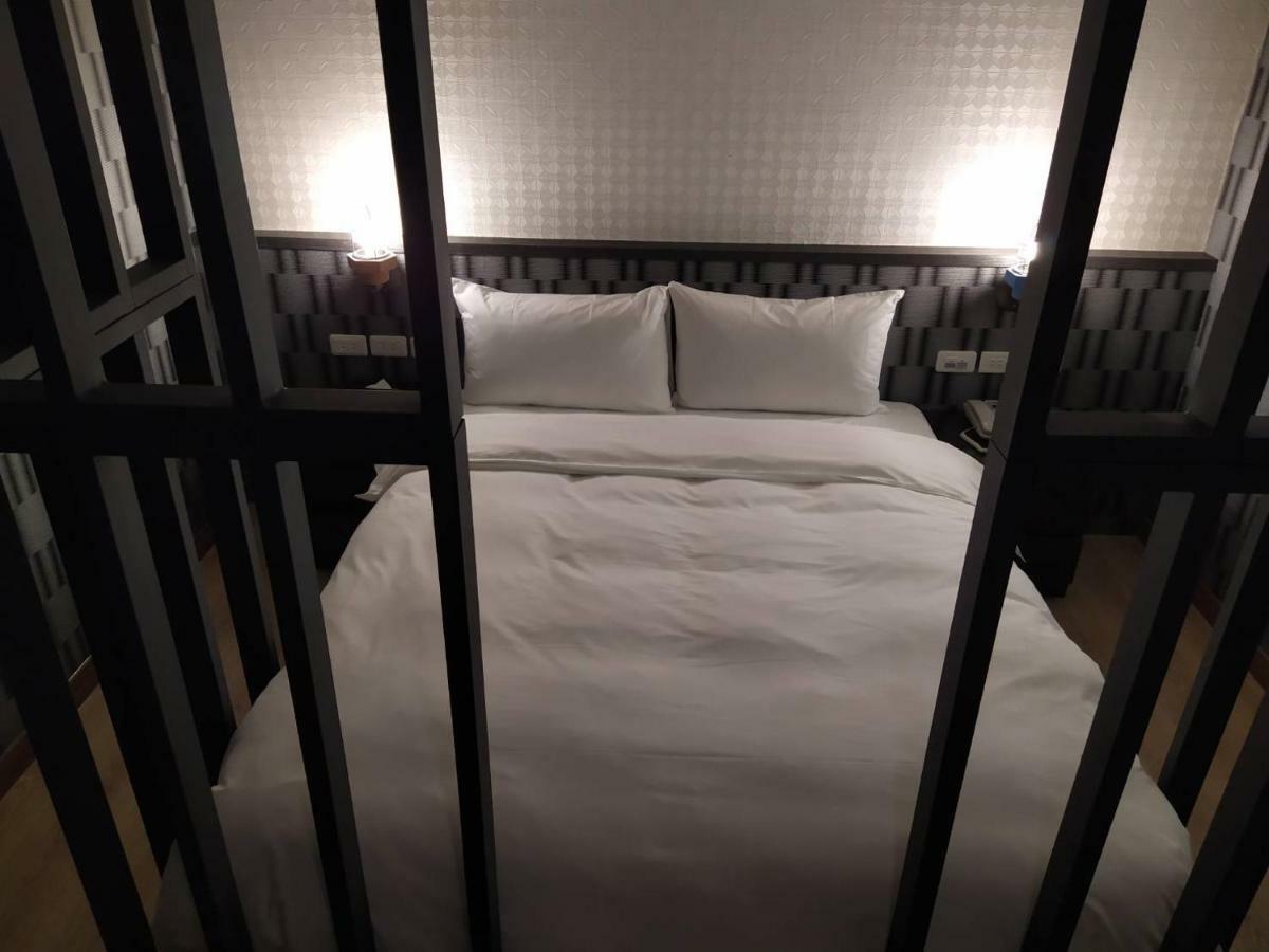Sung Tai Hotel Kaohsiung Dış mekan fotoğraf