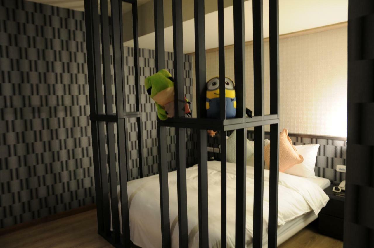 Sung Tai Hotel Kaohsiung Dış mekan fotoğraf