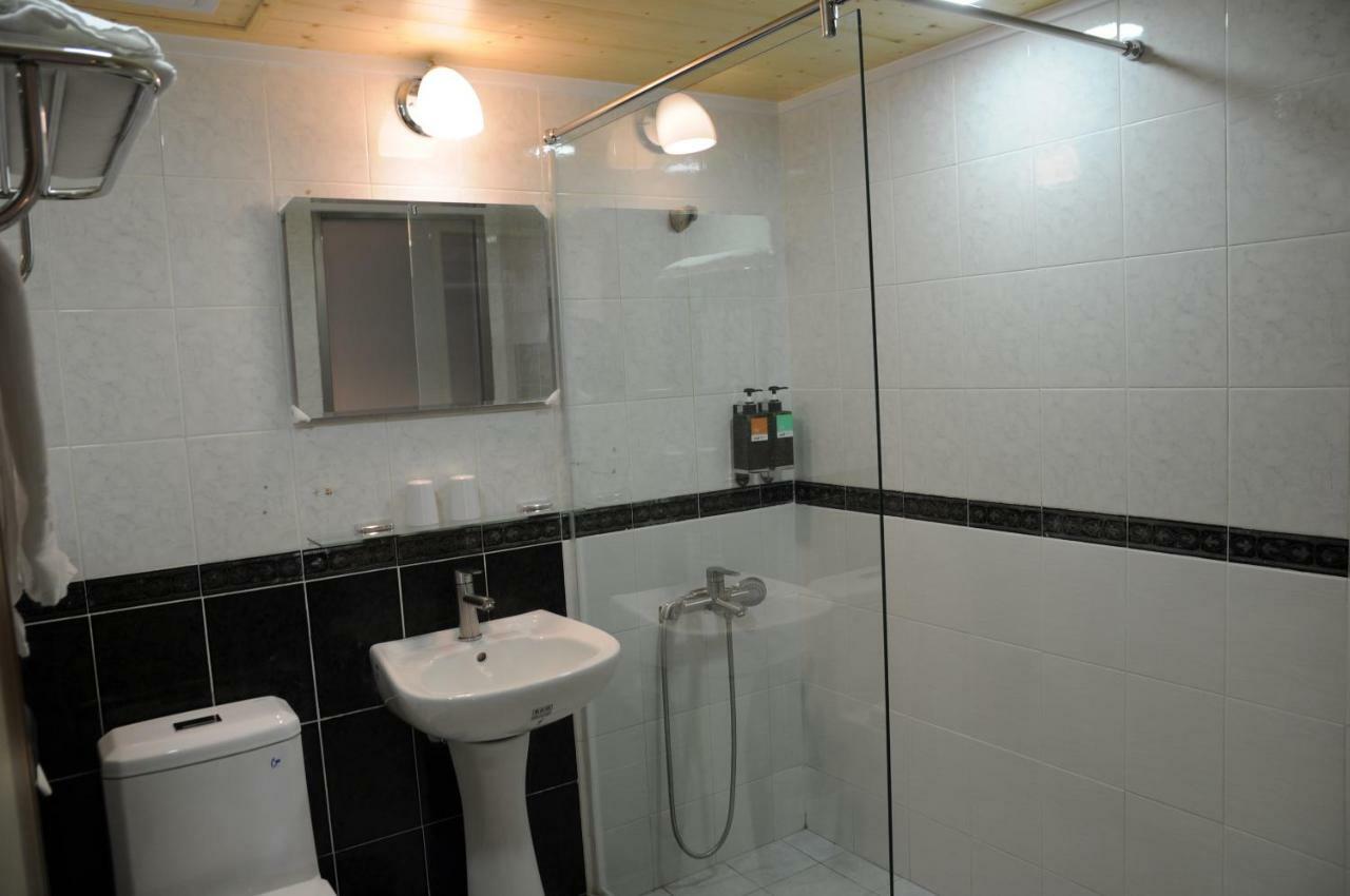 Sung Tai Hotel Kaohsiung Dış mekan fotoğraf