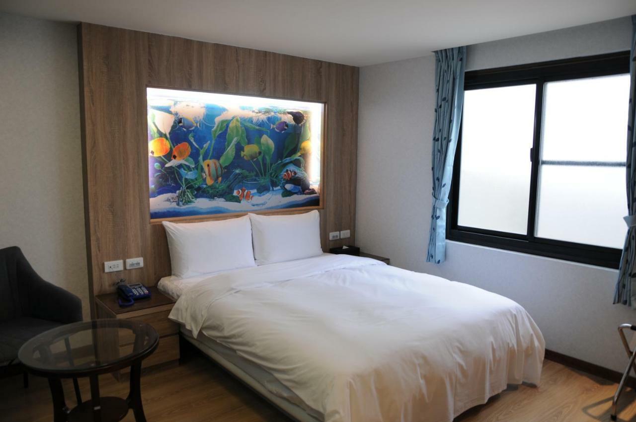 Sung Tai Hotel Kaohsiung Dış mekan fotoğraf